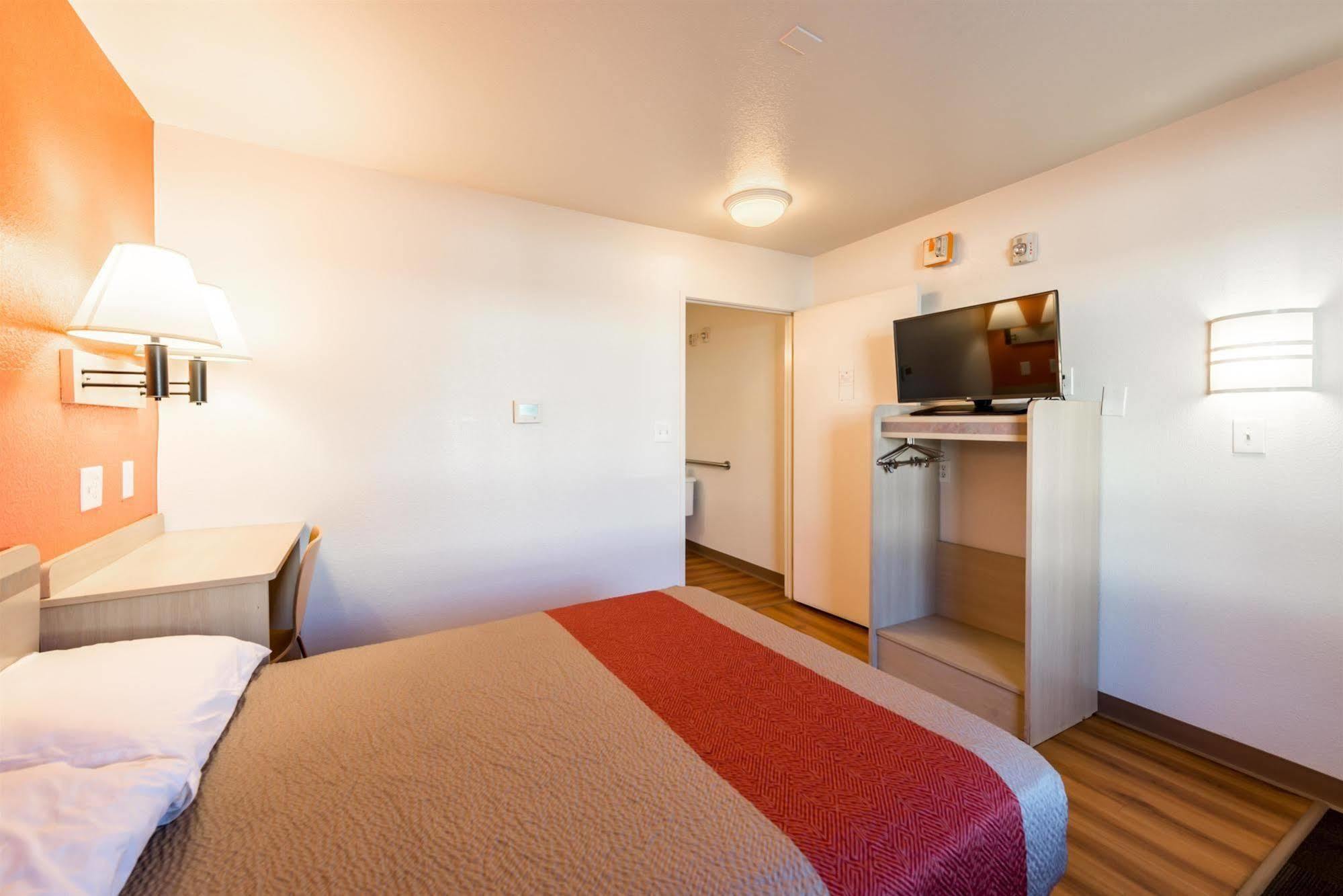Motel 6-Reno, Nv - West Esterno foto