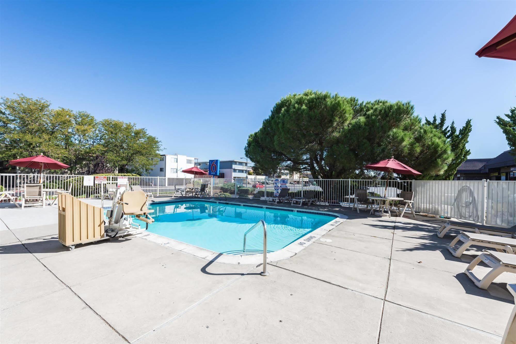 Motel 6-Reno, Nv - West Esterno foto