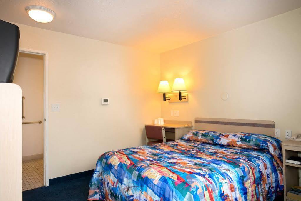 Motel 6-Reno, Nv - West Esterno foto